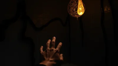 Sen o mazání se hovnem